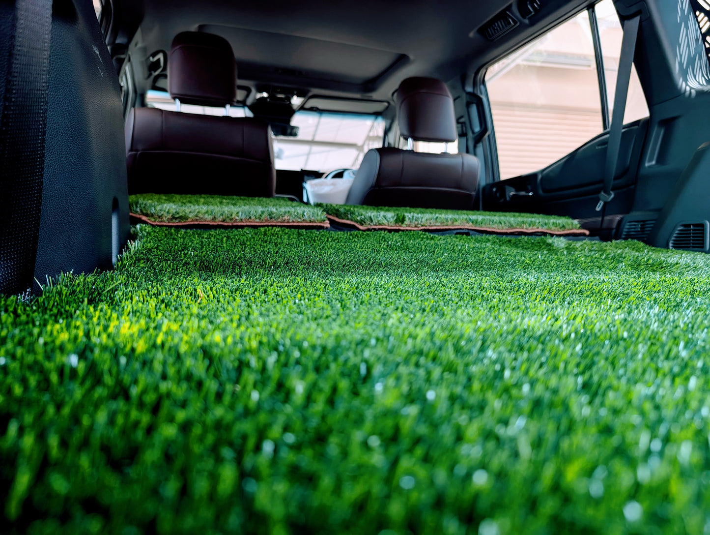 ランドクルーザー250専用　人工芝ラゲージマット